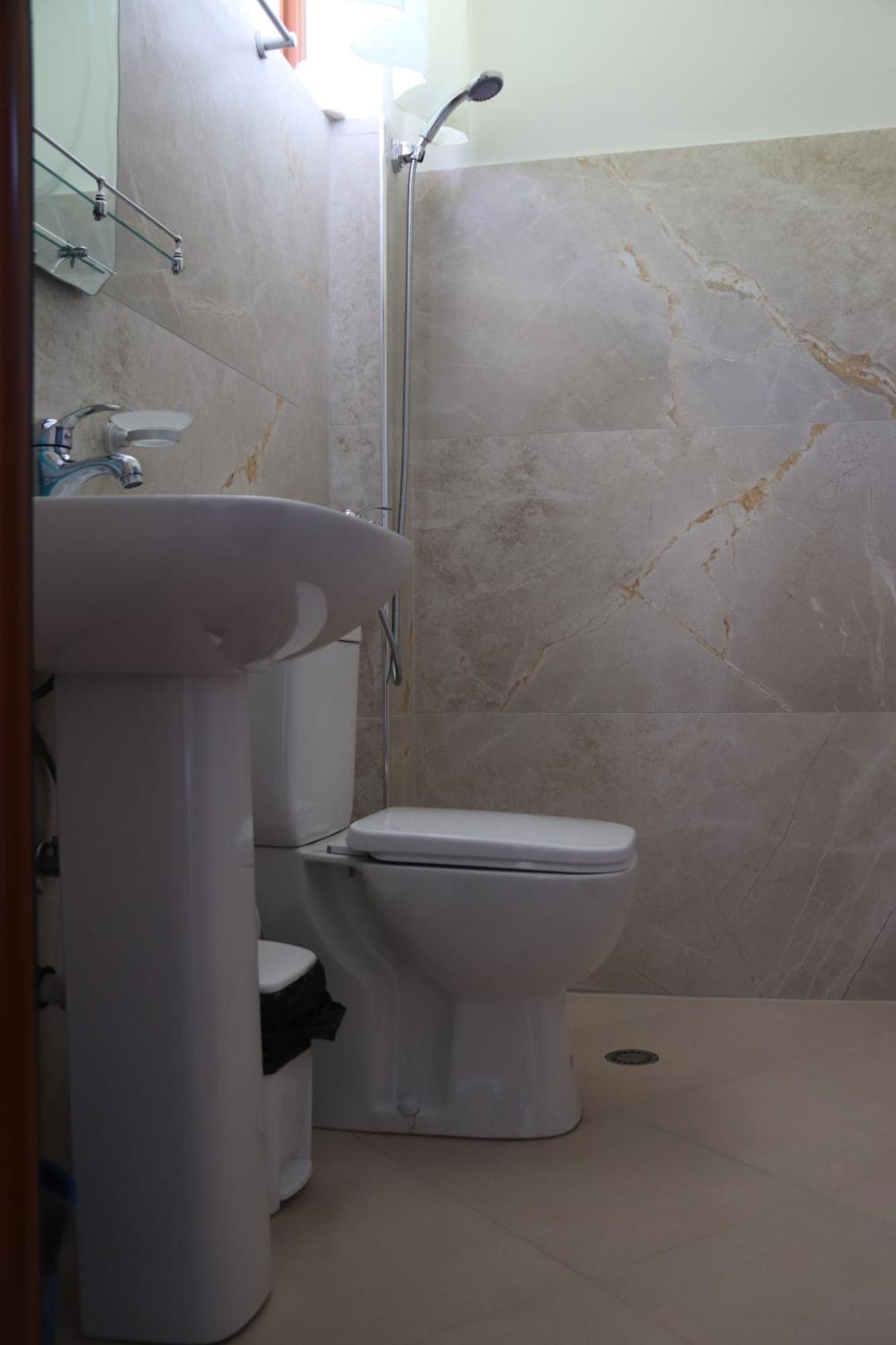 Guesthouse Seli Berat Dış mekan fotoğraf