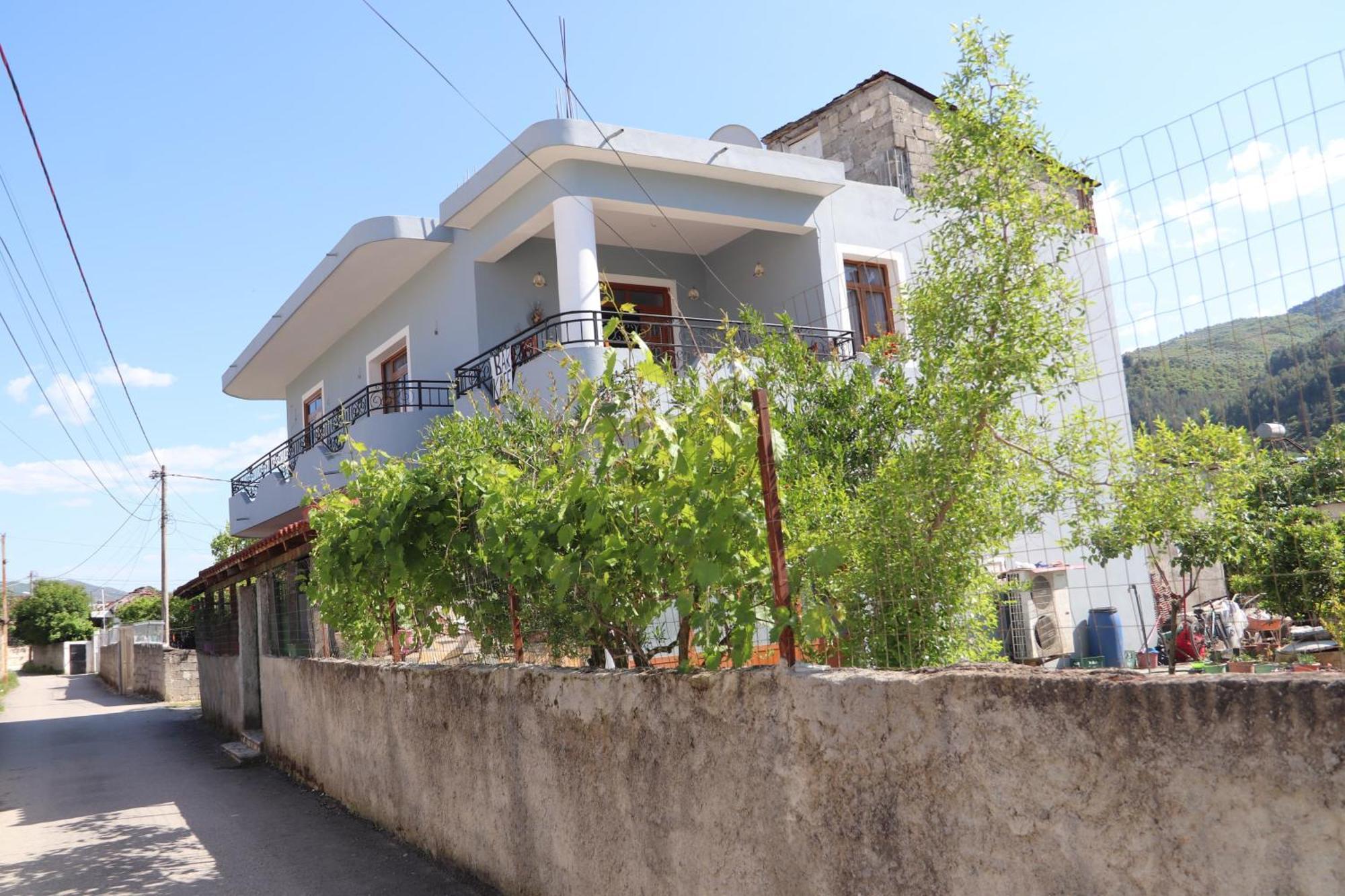 Guesthouse Seli Berat Dış mekan fotoğraf